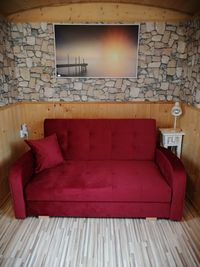 Rotkelchen Sofa 2023